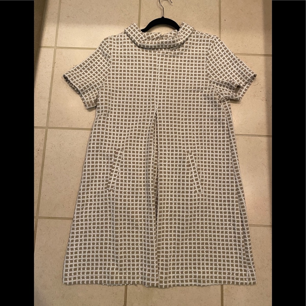 Tyler Boe size L